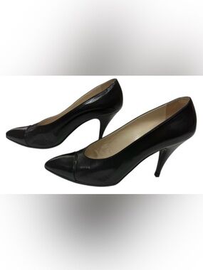 Chanel Vernis Cap Toe Heels Womens 9.5C Black Lambskin Leather Classic Dust Bags